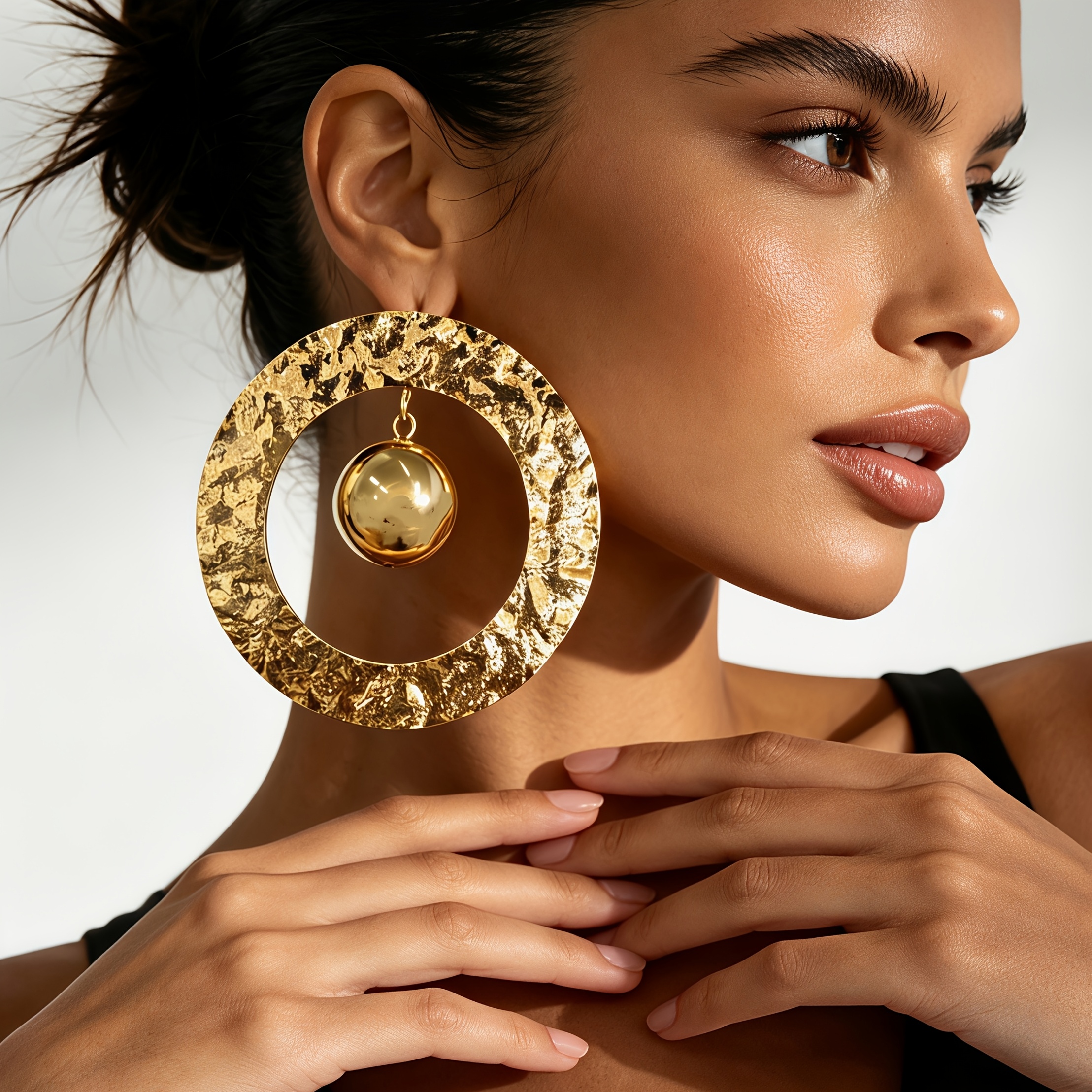 Women's Vintage Hammered Openwork Hoop Earrings